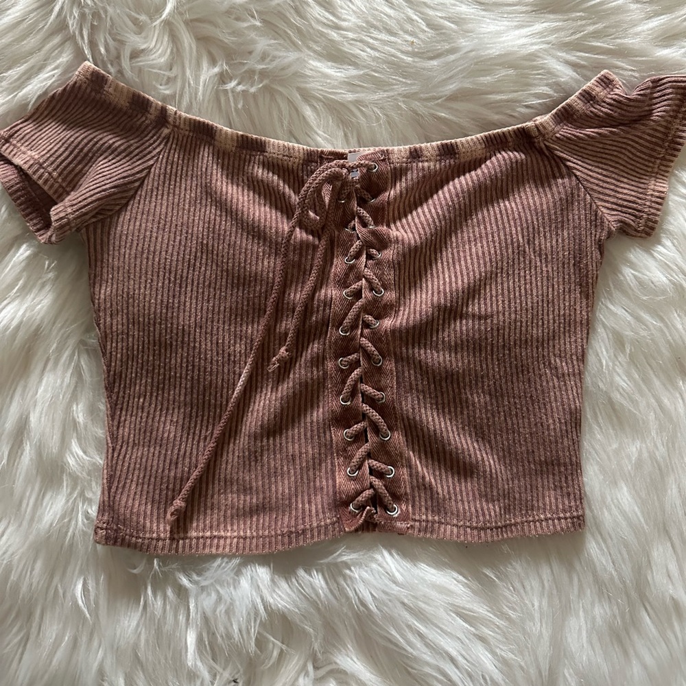 Rustic pink off the shoulder tie up crop top